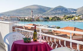 Villa Jadran Trogir Ciovo
